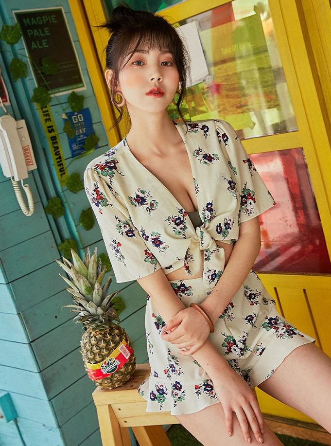 Lee Chae Eun hot korean model