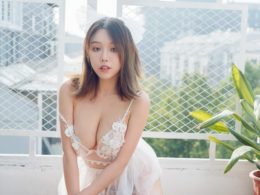 Huang Le Ran sexy naughty girl