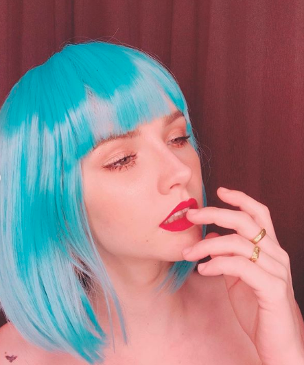 Jessie Vard thai model cute blue wig