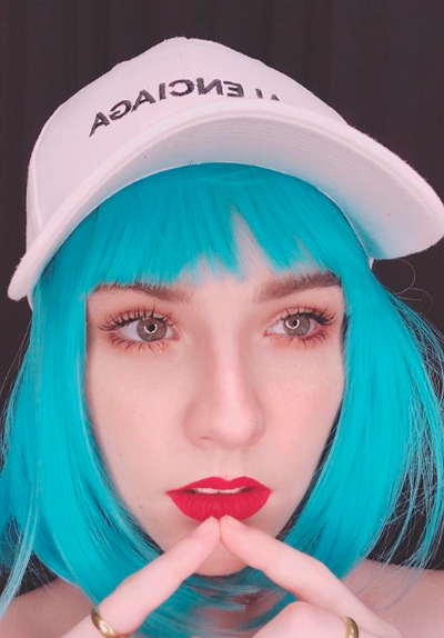 Jessie Vard thai model cute blue wig